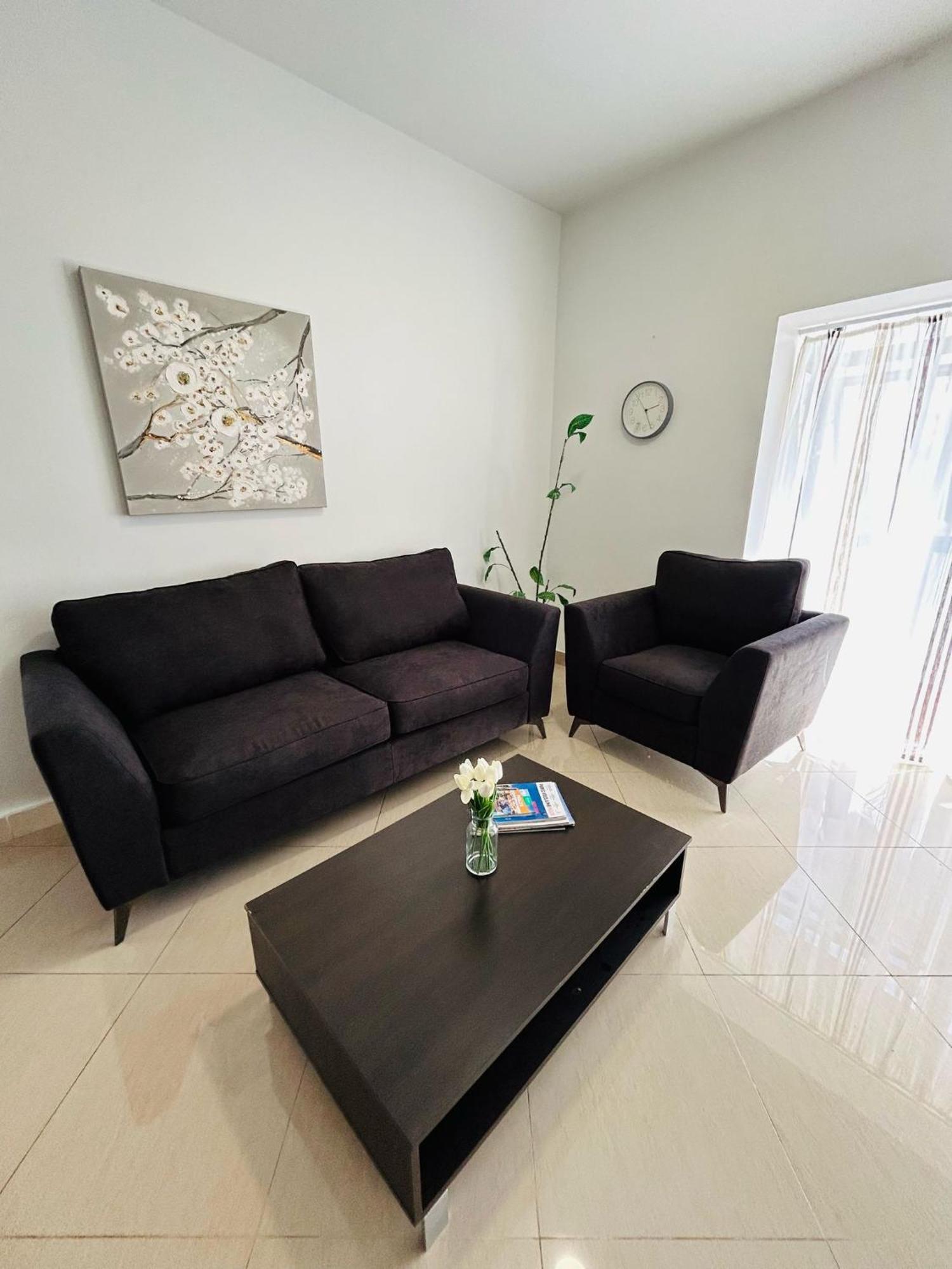 Apartamento Island Breeze San Julián Exterior foto