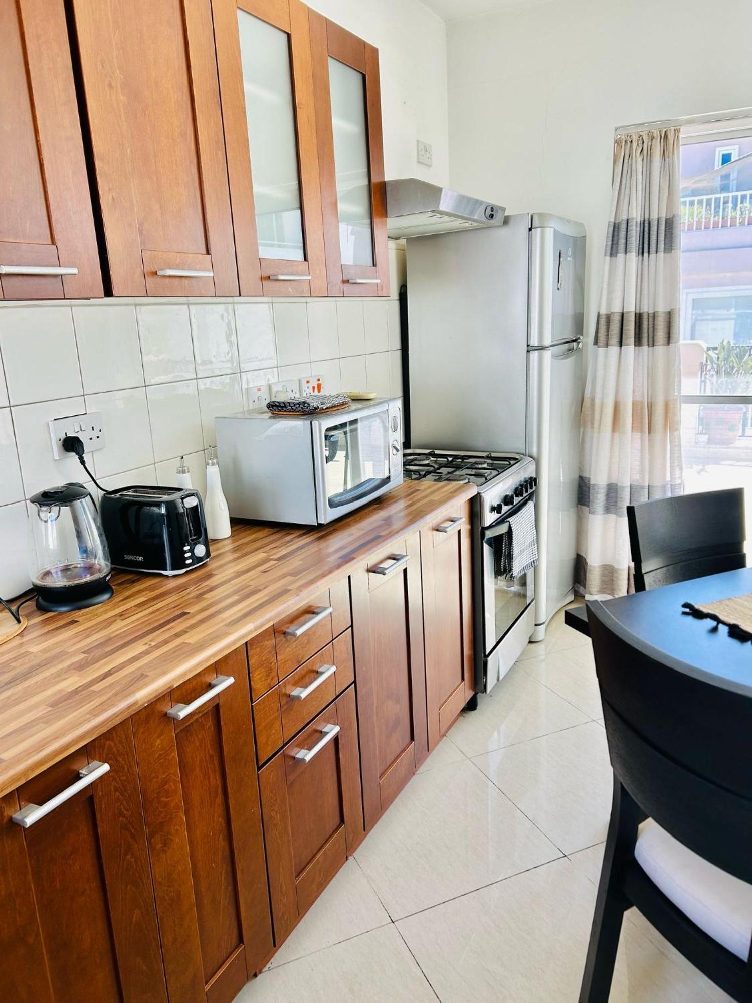 Apartamento Island Breeze San Julián Exterior foto